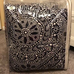 Brand New Kate Spade King Comforter Set